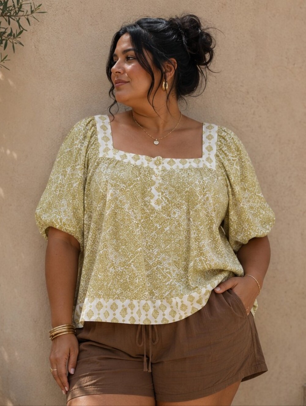 Reitmans Olive Green and White Square Neck Puff Sleeve Blouse